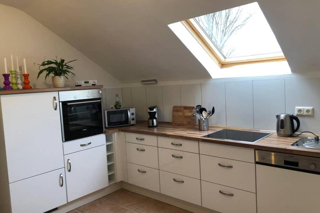Ferienwohnung Und Monteurwohnung Matthies Naehe Koeln 30Km Kurten Bagian luar foto